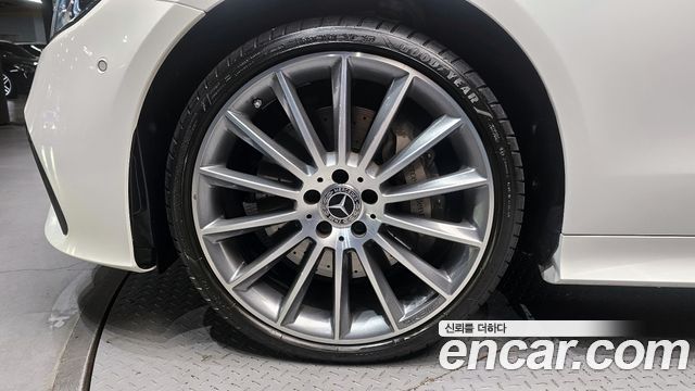 Mercedes-Benz E-Class E450 4MATIC Cabriolet