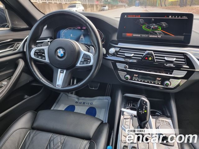 BMW 5-Series 530i xDrive M Sport Package