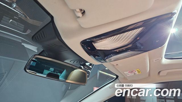 BMW 5-Series 520i Luxury