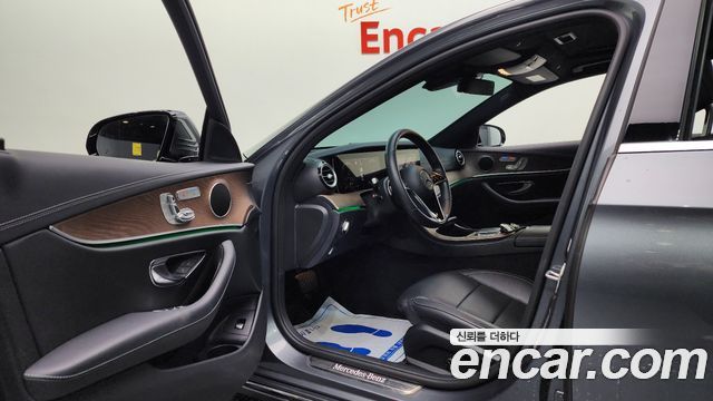 Mercedes-Benz E-Class E250 Exclusive