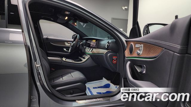 Mercedes-Benz E-Class E250 Exclusive