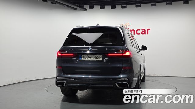 BMW X7 xDrive 40i M Sport 6STR