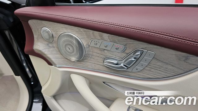 Mercedes-Benz E-Class E450 4MATIC Cabriolet