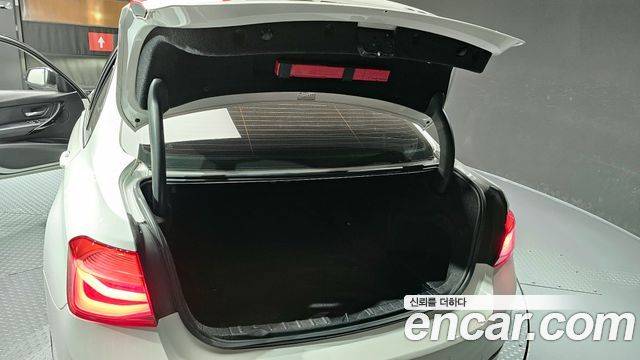 BMW 3-Series 320d ED Edition