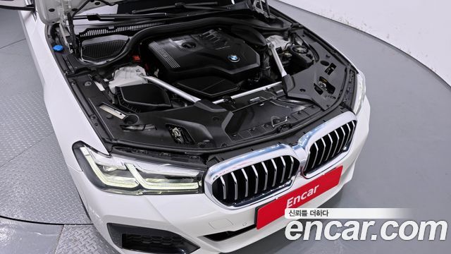 BMW 5-Series 520i M Sport