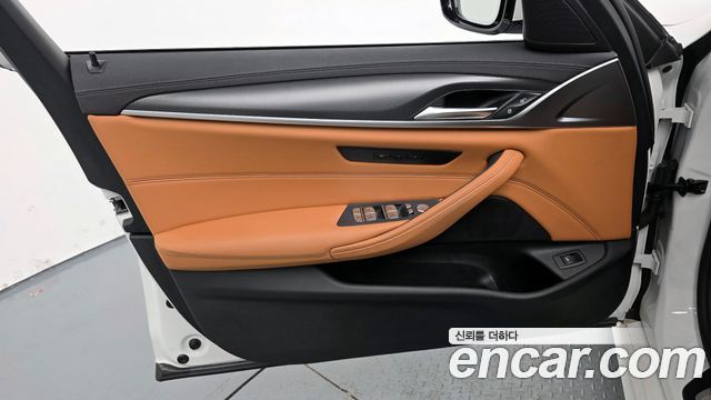 BMW 5-Series 520i M Sport