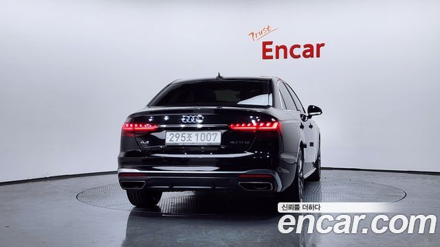 Audi A4 40 TFSI Premium