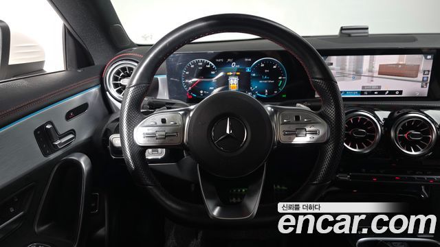 Mercedes-Benz CLA-Class CLA250 4MATIC