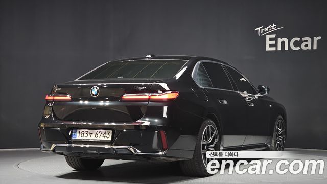 BMW 7-Series 740i xDrive M Sport Limited