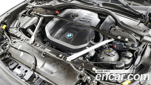 BMW 7-Series 740i xDrive M Sport Limited