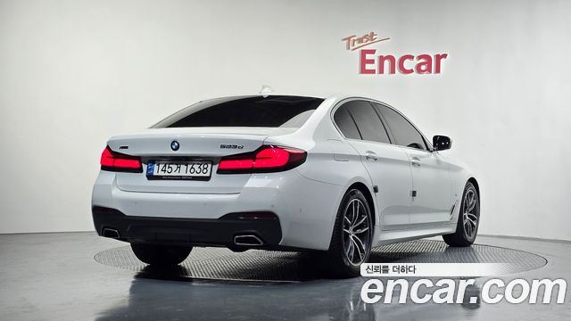 BMW 5-Series 523d xDrive M Sport