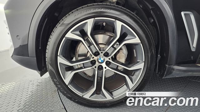 BMW X5 xDrive 40i xLine