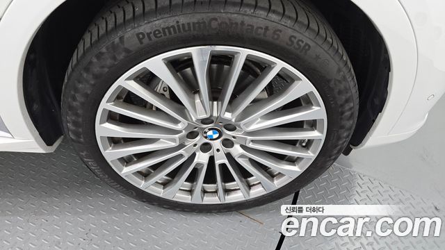 BMW X7 xDrive 40i Design Pure Excellence 6-Seater