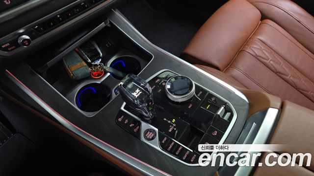 BMW X7 xDrive 40i Design Pure Excellence 6-Seater