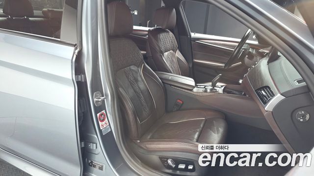 BMW 5-Series 520d M Sport Package Plus