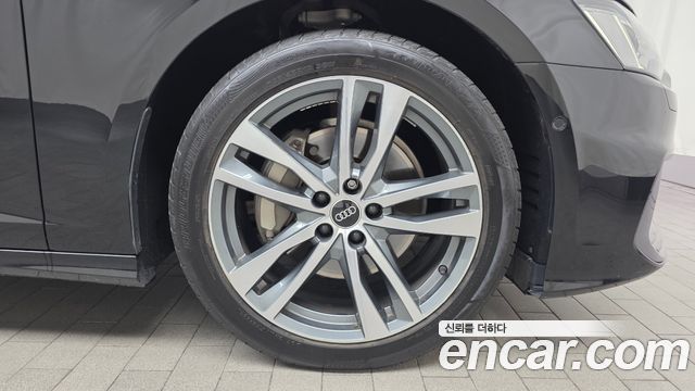 Audi A6 45 TFSI Premium