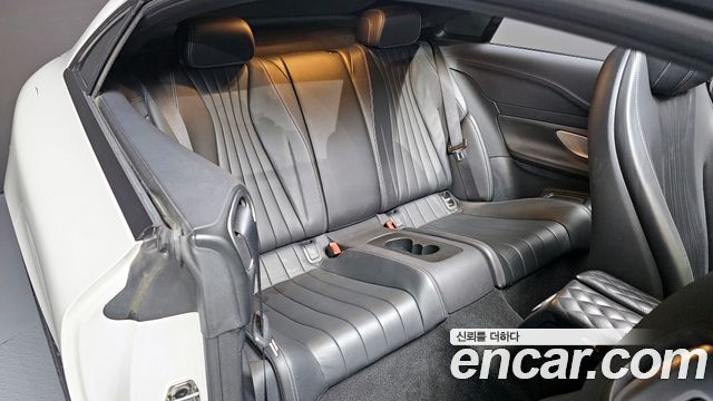 Mercedes-Benz E-Class E450 4MATIC Coupe