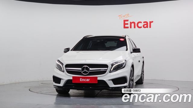 Mercedes-Benz GLA-Class GLA45 AMG 4MATIC