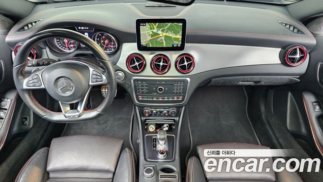 Mercedes-Benz GLA-Class GLA45 AMG 4MATIC