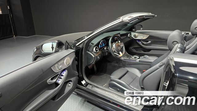 Mercedes-Benz C-Class C200 Cabriolet