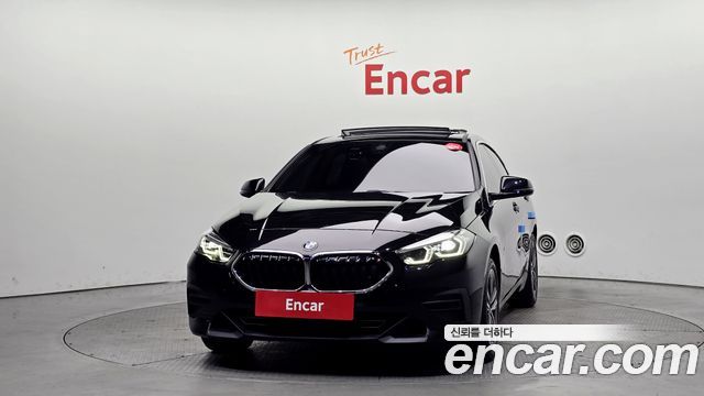 BMW 2-Series 220i Advantage