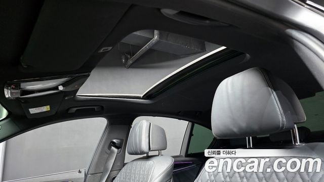 BMW 5-Series 530i M Sport Package