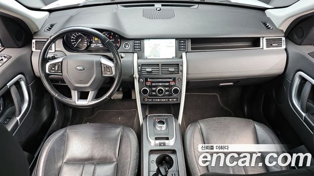 Land Rover Discovery Sport 2.0 TD4 SE