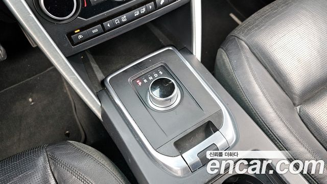 Land Rover Discovery Sport 2.0 TD4 SE