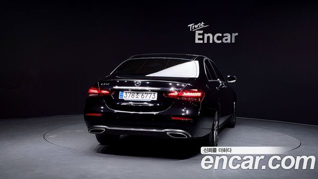 Mercedes-Benz E-Class E250 Avantgarde