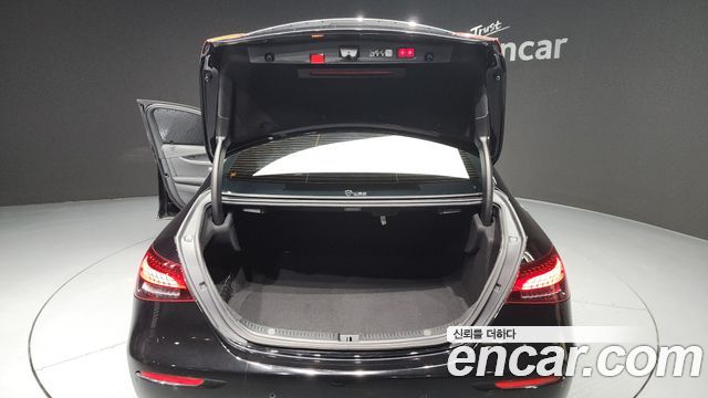 Mercedes-Benz E-Class E250 Avantgarde