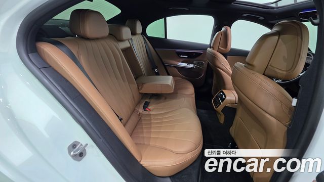 Mercedes-Benz E-Class E450 4MATIC