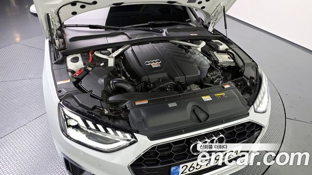 Audi A4 40 TFSI Premium