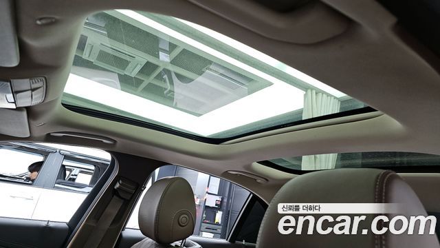 Mercedes-Benz E-Class E300 Exclusive