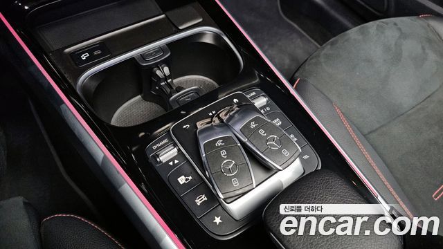 Mercedes-Benz GLB-Class GLB250 4MATIC