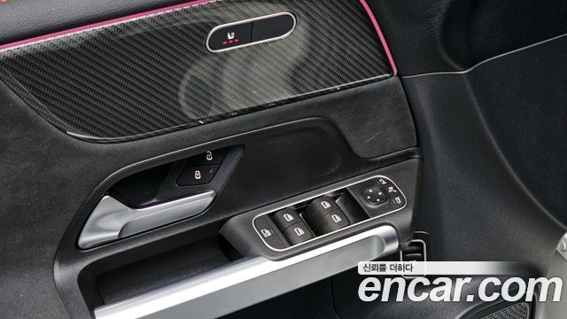 Mercedes-Benz GLB-Class GLB250 4MATIC