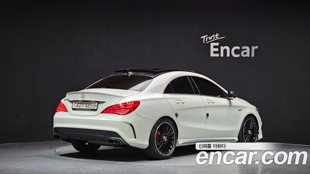 Mercedes-Benz CLA-Class CLA45 AMG 4MATIC