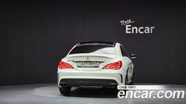 Mercedes-Benz CLA-Class CLA45 AMG 4MATIC
