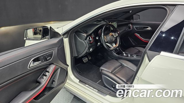 Mercedes-Benz CLA-Class CLA45 AMG 4MATIC