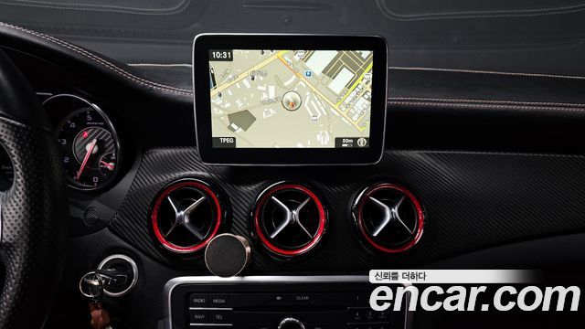 Mercedes-Benz CLA-Class CLA45 AMG 4MATIC