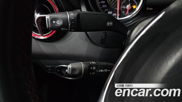 Mercedes-Benz CLA-Class CLA45 AMG 4MATIC
