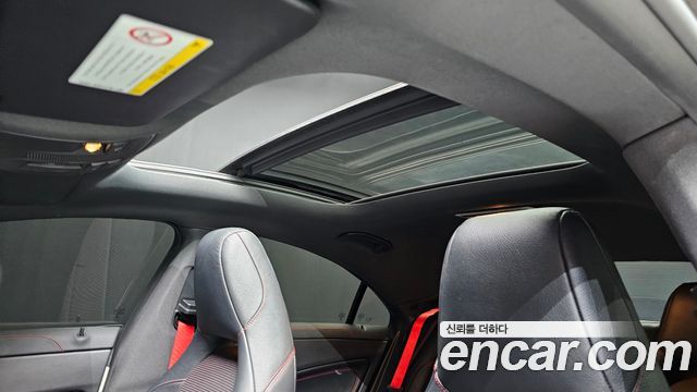 Mercedes-Benz CLA-Class CLA45 AMG 4MATIC