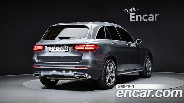 Mercedes-Benz GLC-Class GLC300 4MATIC
