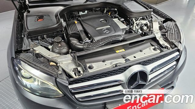 Mercedes-Benz GLC-Class GLC300 4MATIC