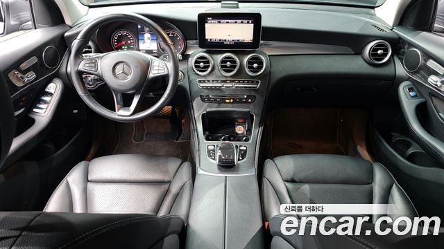 Mercedes-Benz GLC-Class GLC300 4MATIC