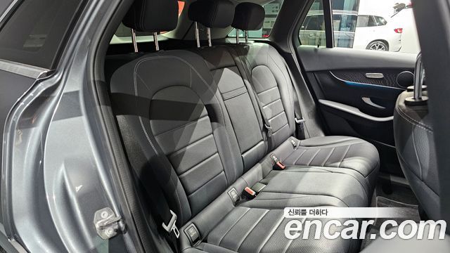 Mercedes-Benz GLC-Class GLC300 4MATIC