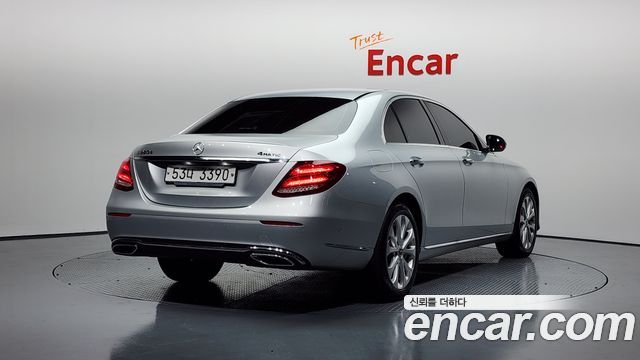 Mercedes-Benz E-Class E220d 4MATIC Exclusive