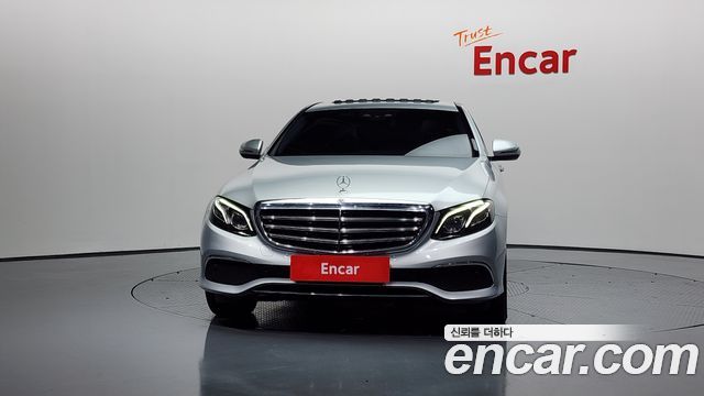 Mercedes-Benz E-Class E220d 4MATIC Exclusive
