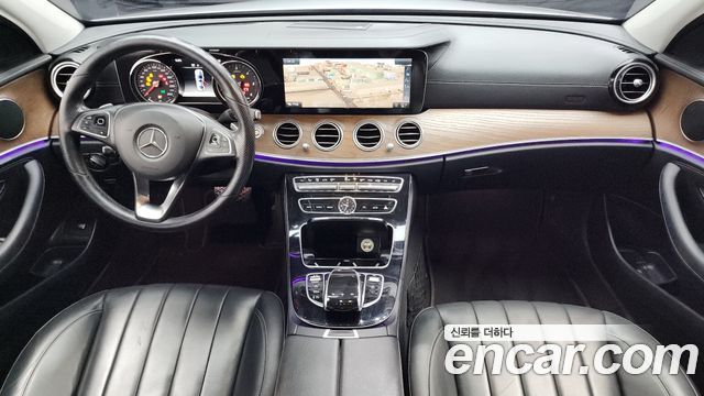 Mercedes-Benz E-Class E220d 4MATIC Exclusive