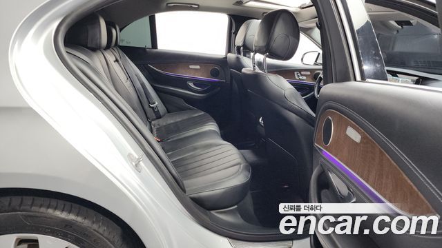 Mercedes-Benz E-Class E220d 4MATIC Exclusive