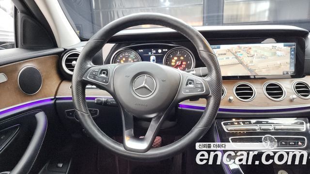 Mercedes-Benz E-Class E220d 4MATIC Exclusive